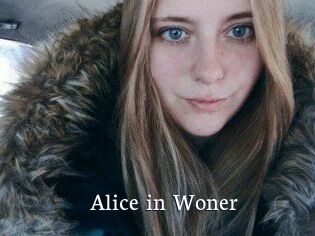 Alice_in_Woner