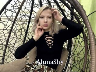 AlunaShy