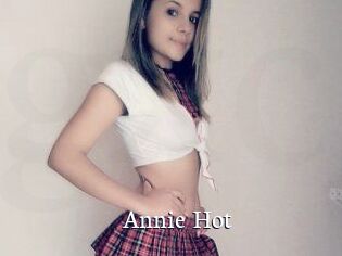 Annie_Hot