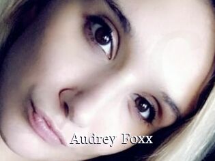 Audrey_Foxx