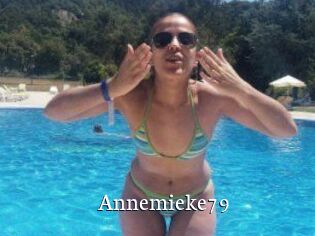 Annemieke79