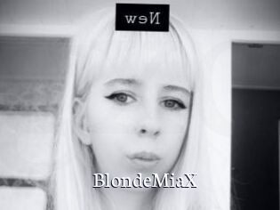 BlondeMiaX