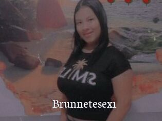 Brunnetesex1