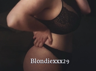 Blondiexxx29
