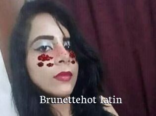 Brunettehot_latin