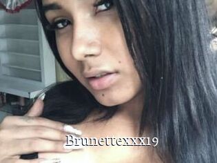 Brunettexxx19