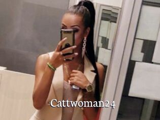 Cattwoman24