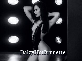 DaizyHotBrunette