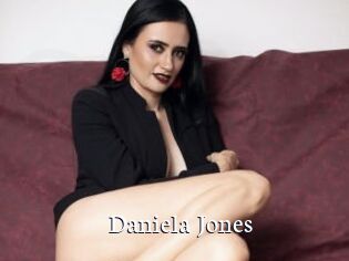 Daniela_Jones