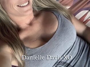 Danielle_Davis_XO