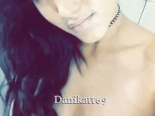 Dani_katt69