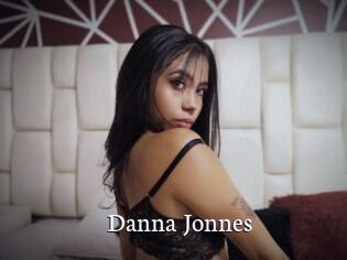 Danna_Jonnes