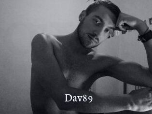 Dav89
