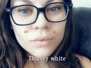 Dazeey_white
