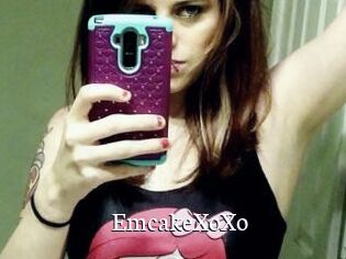 EmcakeXoXo