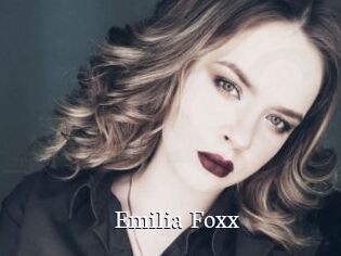 Emilia_Foxx