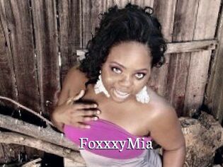 FoxxxyMia