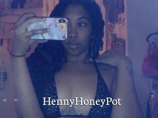 HennyHoneyPot