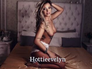 Hottieevelyn