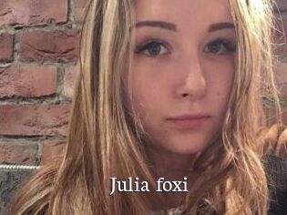 Julia_foxi