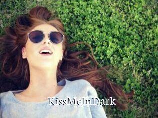 KissMeInDark Gratis xxx Clips