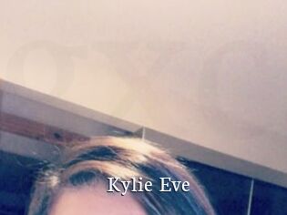 Kylie_Eve