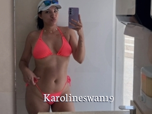 Karolineswan19