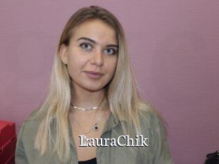 LauraChik