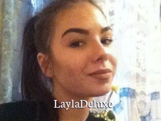 LaylaDeluxe Gratis xxx Clips