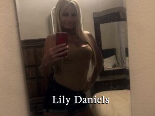 Lily_Daniels