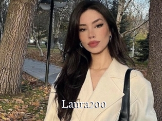 Laura200
