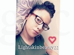 Lightskinbeauty22