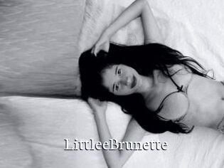 LittleeBrunette