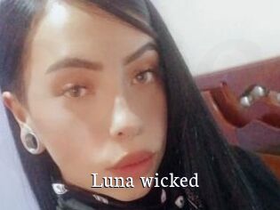 Luna_wicked