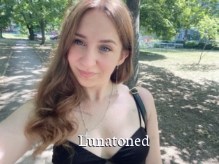 Lunatoned