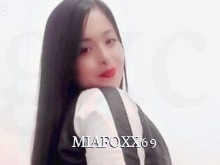 MIAFOXX69
