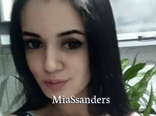 MiaSsanders