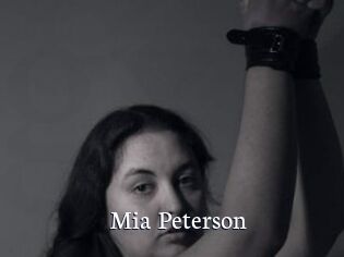 Mia_Peterson