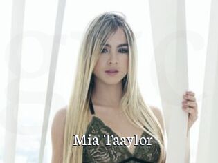 Mia_Taaylor