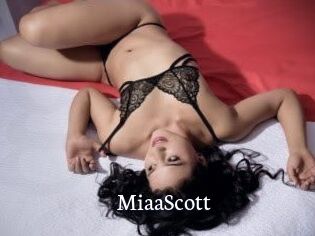 MiaaScott