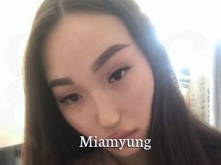 Miamyung Gratis xxx Clips