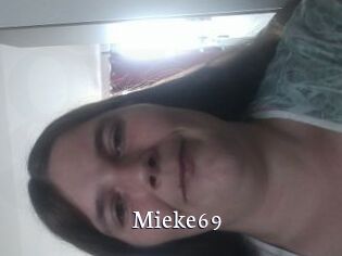 Mieke69