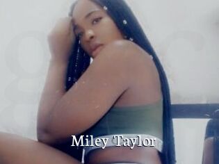 Miley_Taylor