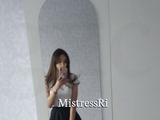 MistressRi