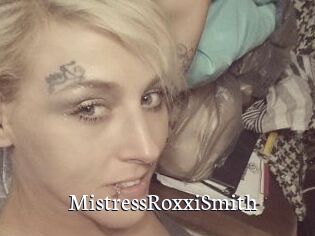 MistressRoxxiSmith