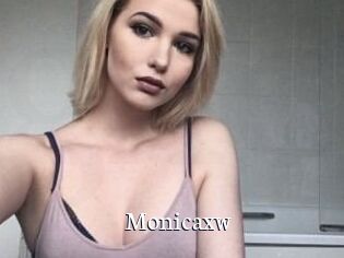 Monicaxw