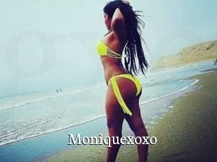 Moniquexoxo