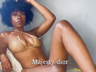 Majesty_dior