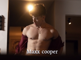 maxx_cooper Gratis xxx Clips