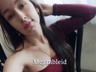 Meganbleid